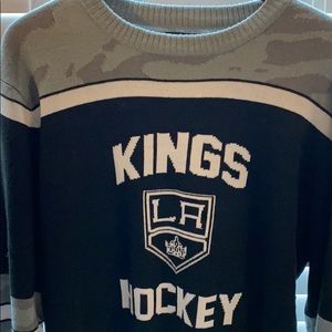 LA Kings Sweater Large